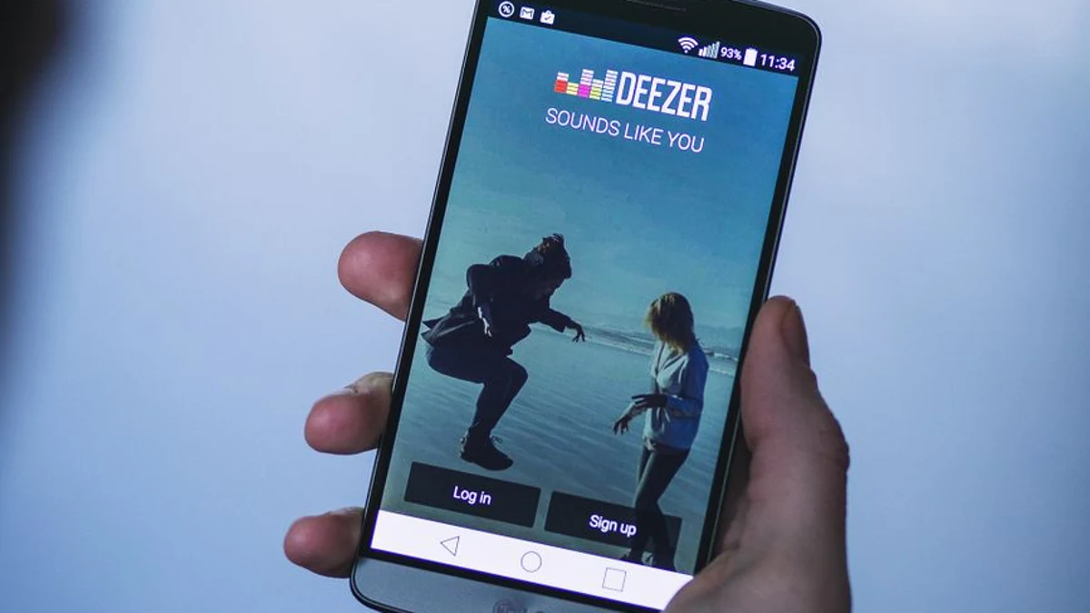 スマホのBluetooth性能は「5.x」だけで選ばない：コーデック・LE Audio・Auracast・同時接続の確認ポイント